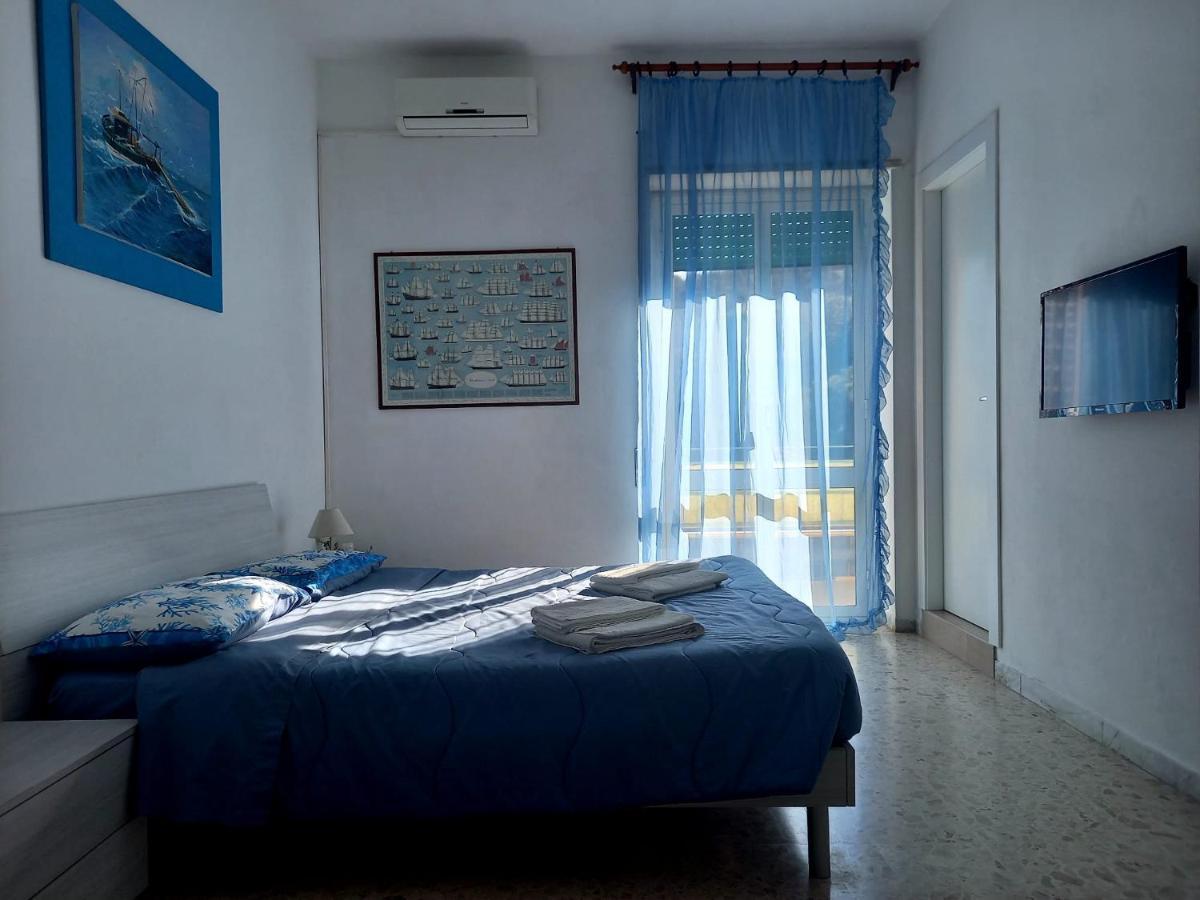 A Casa Di Lidia B&B Gaeta Exterior photo