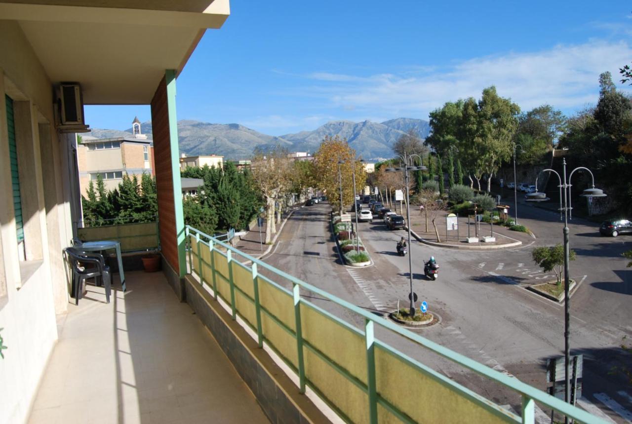 A Casa Di Lidia B&B Gaeta Exterior photo